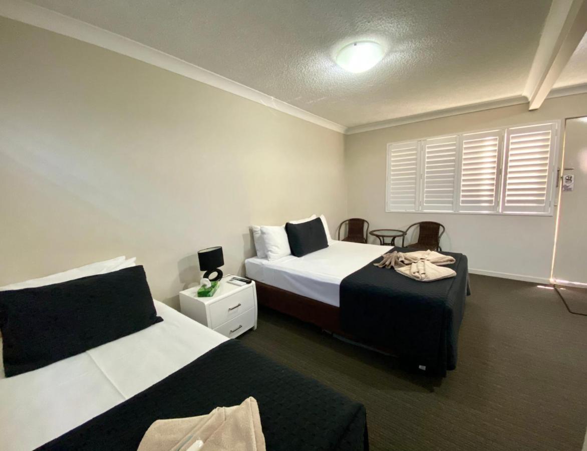 Tropicana Motel Gold Coast Buitenkant foto