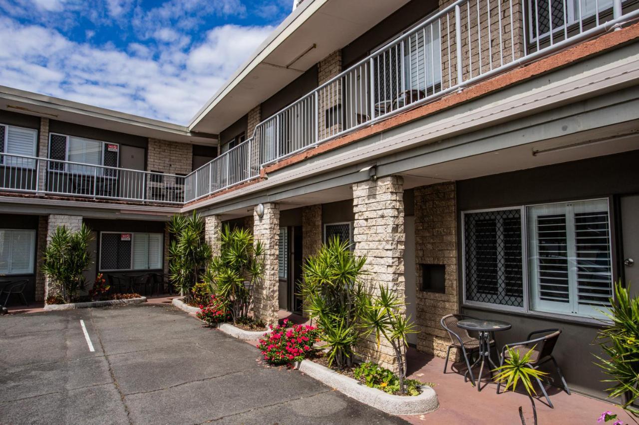 Tropicana Motel Gold Coast Buitenkant foto