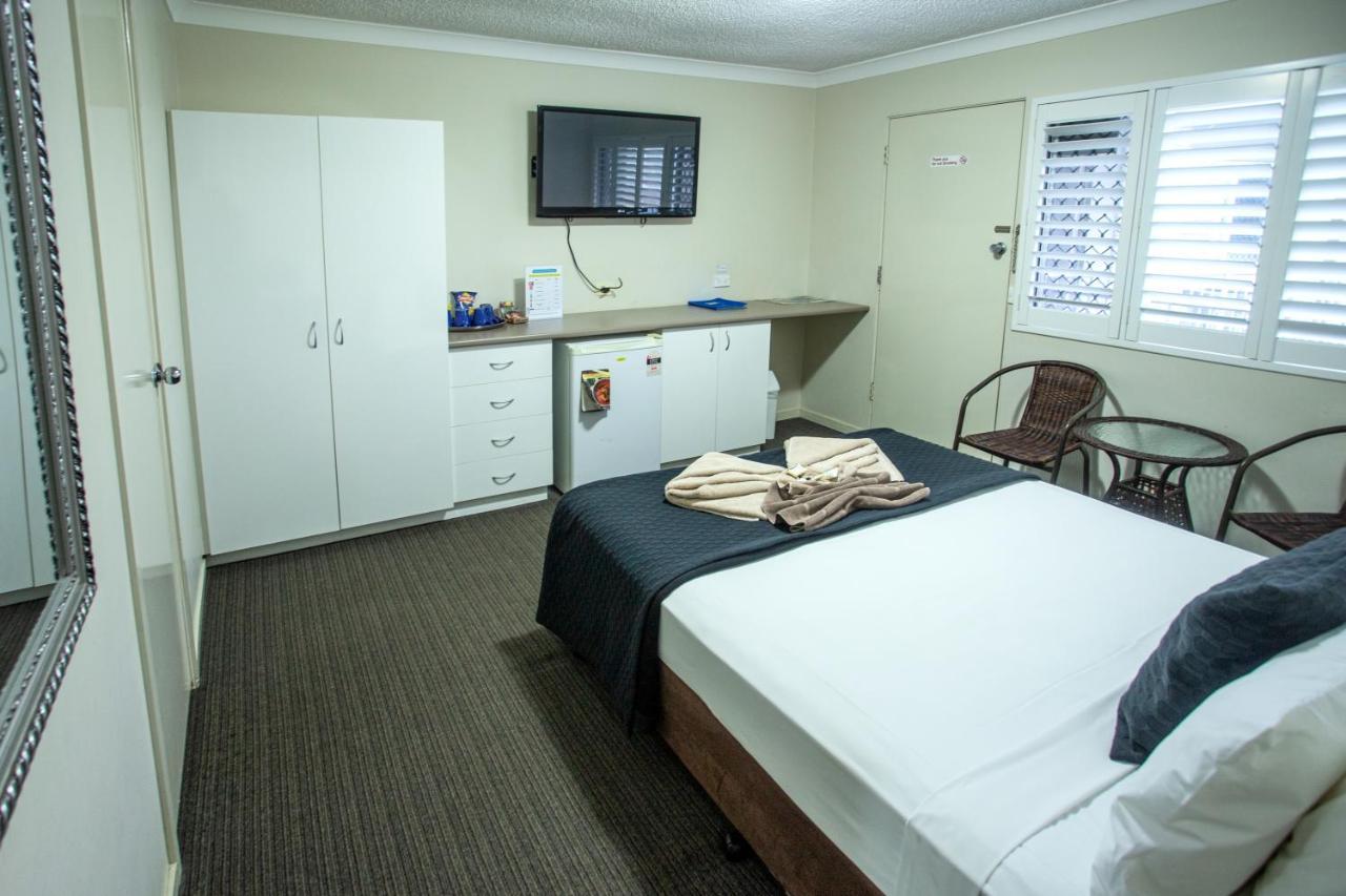 Tropicana Motel Gold Coast Buitenkant foto