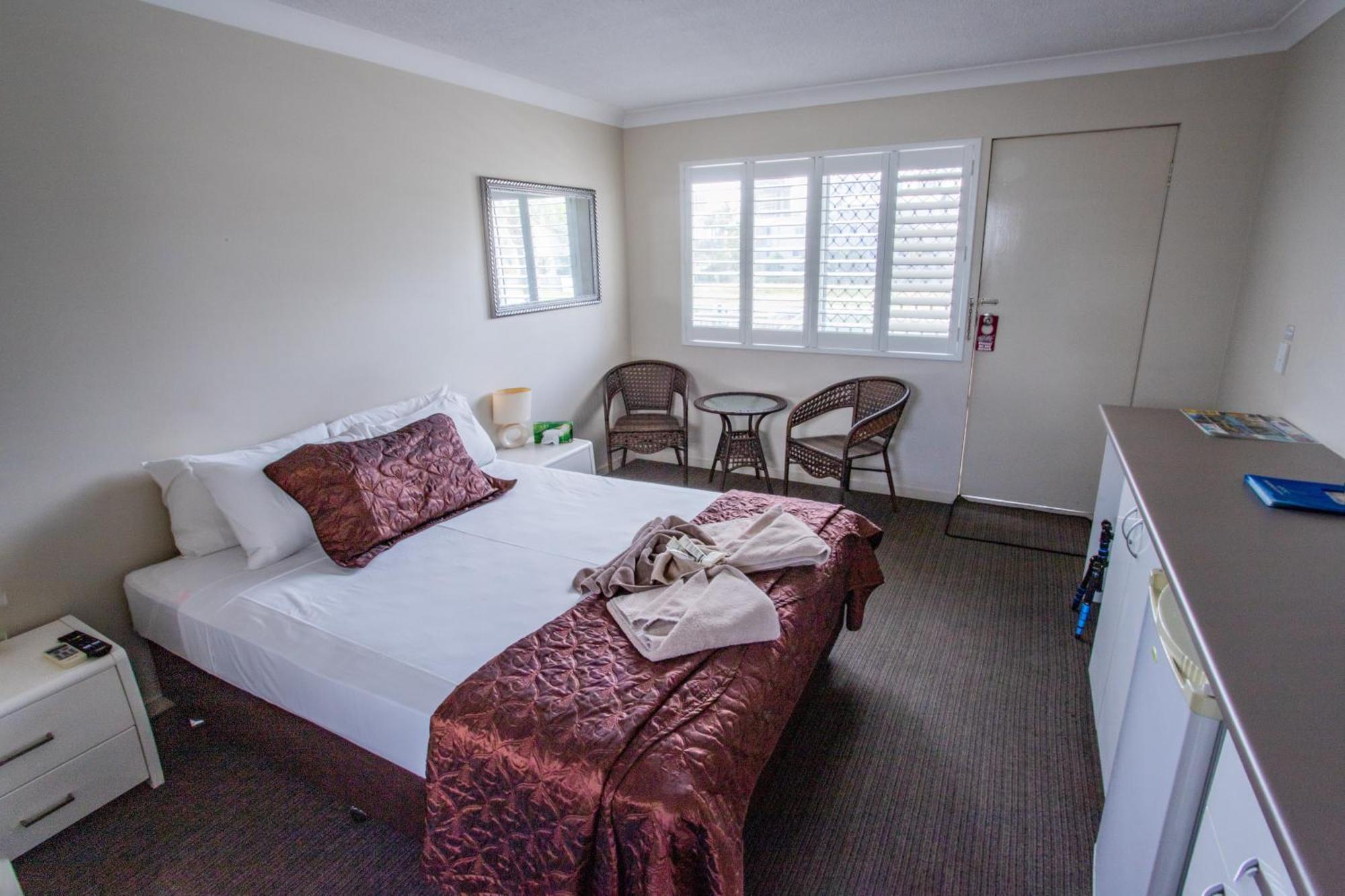 Tropicana Motel Gold Coast Buitenkant foto